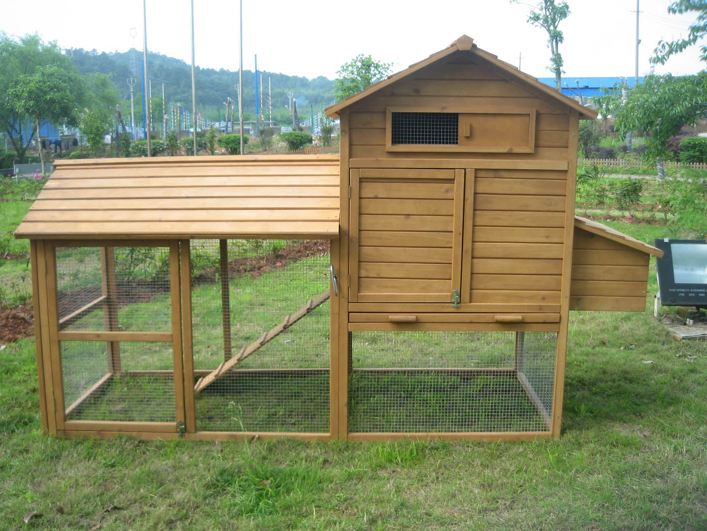 Holland - Kippenhok met ren - Bruin - 250x102x155 cm