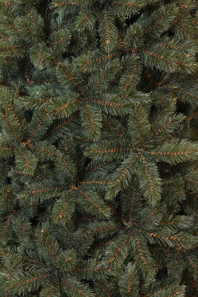 Triumph Tree Forest Frosted Pine Slim Fit - Kunstkerstboom - 230.00 cm - Blauw / Groen - 1.00 cm - 130.00 cm - 1.00 cm